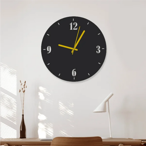 Simple wooden Clock